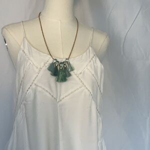 Miss Ivy Pearl turquoise Tassel necklace